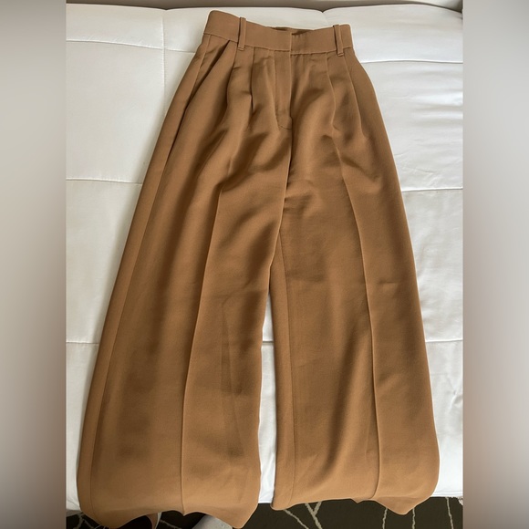 Aritzia Wilfred Effortless Pants - Picture 3 of 5
